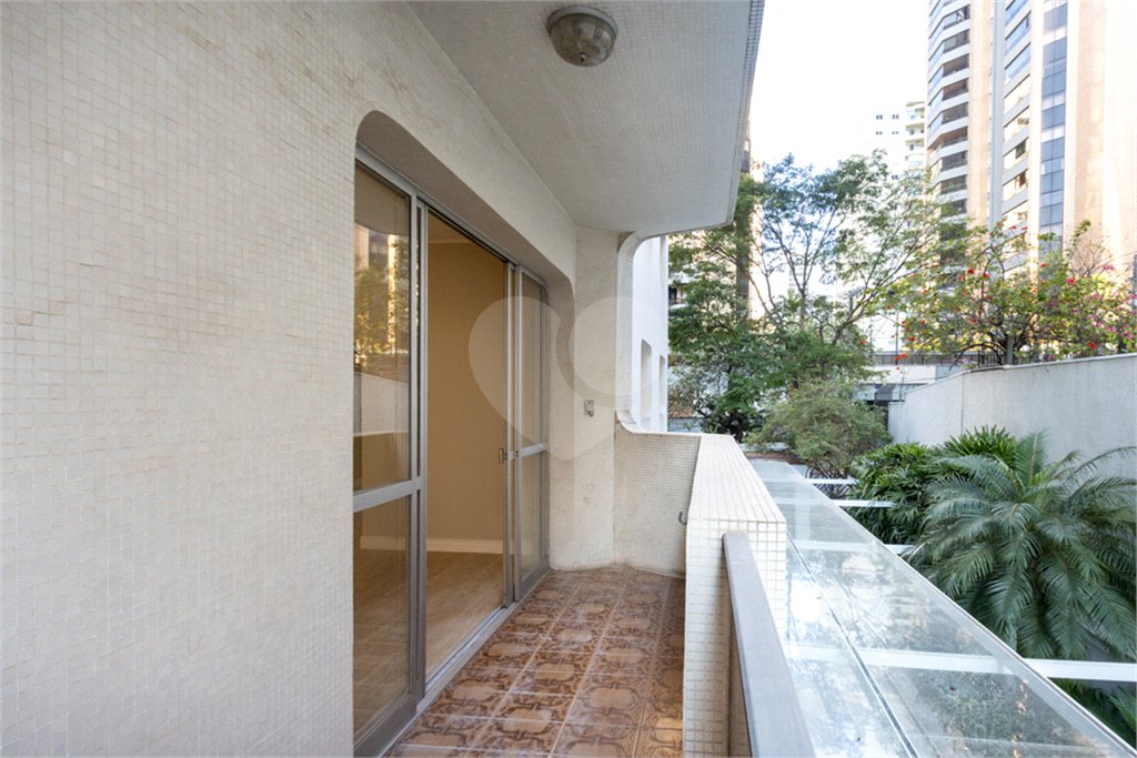 Apartamento à venda com 3 quartos, sendo 1 suíte, em Perdizes, São Paulo, SP