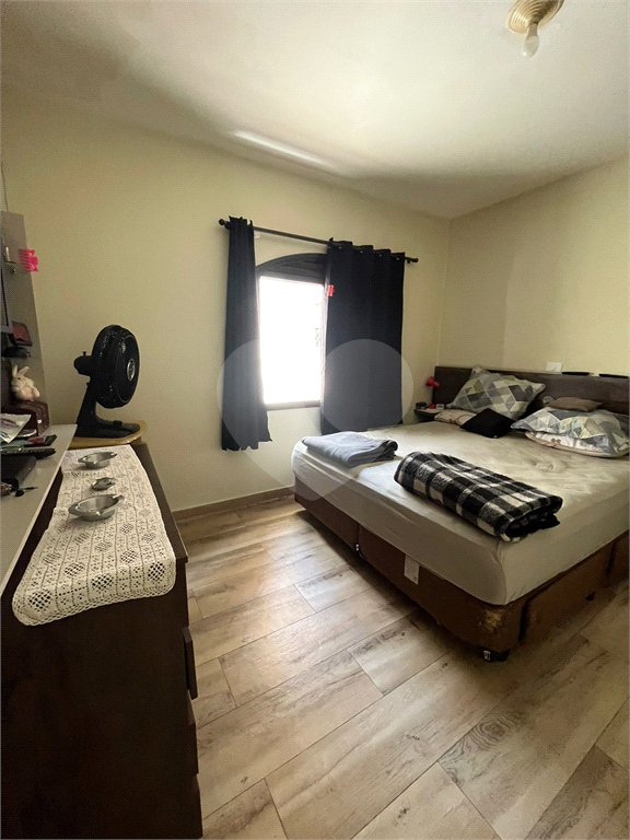 Sobrado à venda com 3 quartos, sendo 1 suíte, em Vila Paulicéia, São Paulo, SP