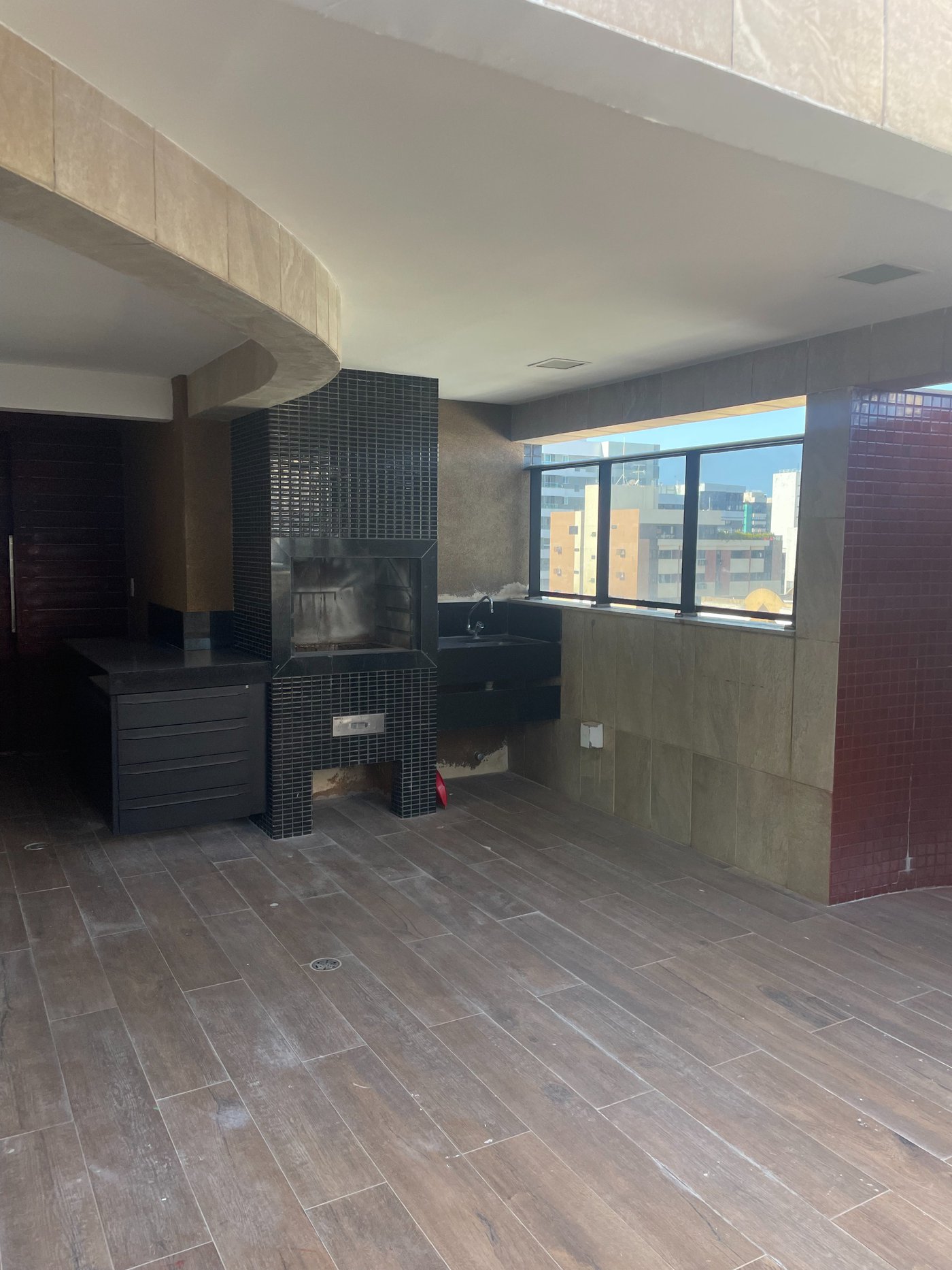 Cobertura à venda com 4 suítes em Ponta Verde, Maceió, AL