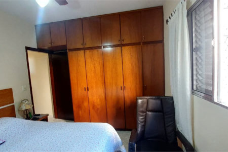 Casa à venda com 3 quartos em Sumarezinho, São Paulo, SP