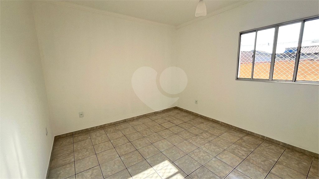 Casa à venda com 3 quartos, sendo 1 suíte, em Jardim São Lourenzo, Sorocaba, SP