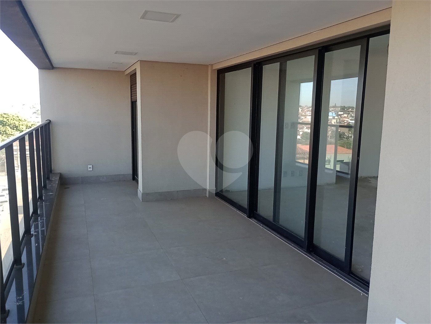 Apartamento à venda com 3 suítes no Centro, Itapetininga, SP