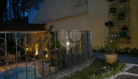Casa à venda com 5 suítes em Jardim Marajoara, São Paulo, SP
