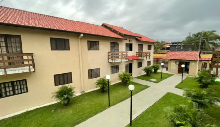 Villagio à venda com 2 quartos em Vista Linda, Bertioga, SP