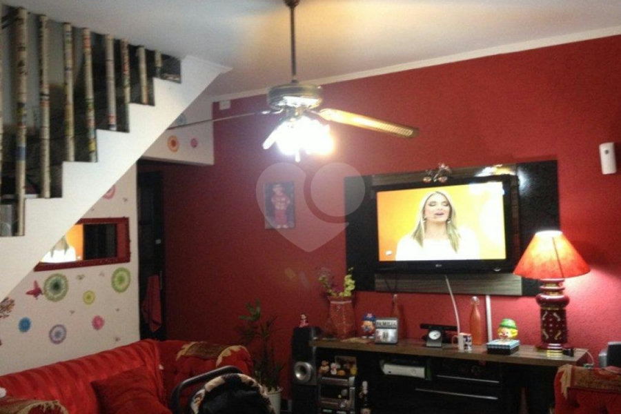 Sobrado à venda com 5 quartos, sendo 1 suíte,  em Vila Isolina Mazzei, São Paulo, SP