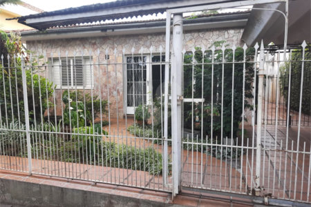 Casa à venda com 4 quartos, sendo 1 suíte, em Jardim Trussardi, São Paulo, SP