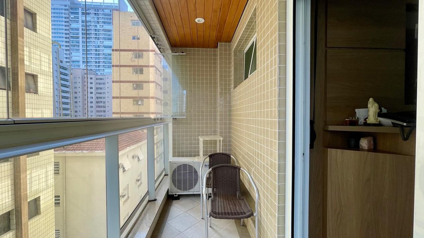 Apartamento com 4 dormitórios à venda, 217 m² por R$ 2.700.000,00 - Gonzaga - Santos/SP