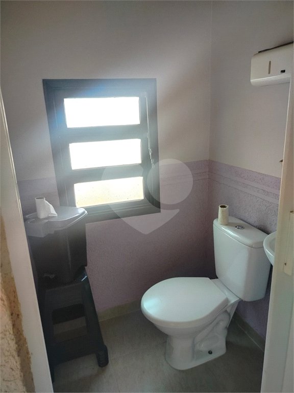 Sobrado à venda com 2 quartos em Jardim Santa Rosa, Taboão da Serra, SP