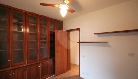 Apartamento à venda com 4 quartos, sendo 2 suítes,  em Real Parque, São Paulo, SP