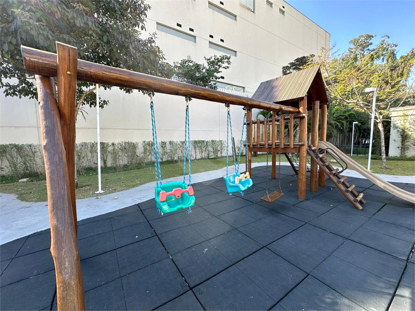 Apartamento à venda com 5 suítes em Santana, São Paulo, SP