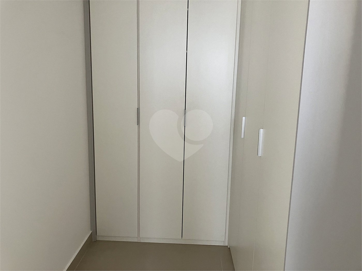 Apartamento à venda com 1 suíte em Parque Campolim, Sorocaba, SP