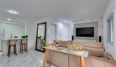 Apartamento à venda com 2 suítes em Santo Amaro, São Paulo, SP