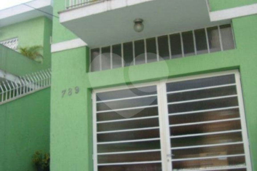 Sobrado à venda com 3 quartos, sendo 1 suíte, em Parada Inglesa, São Paulo, SP