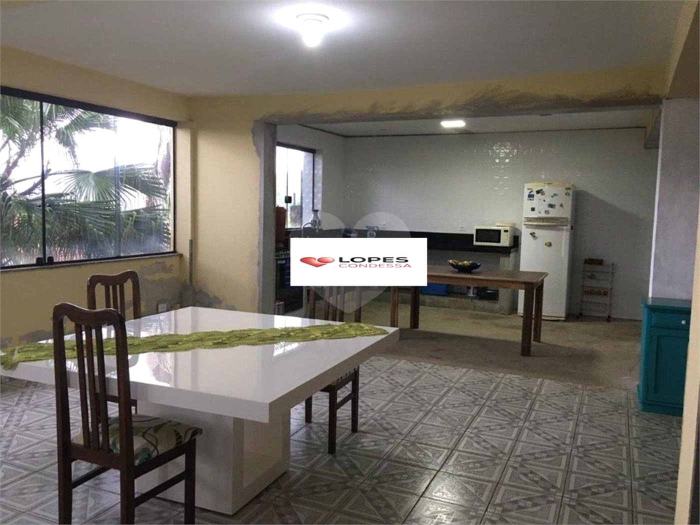 Casa à venda com 4 quartos, sendo 1 suíte, no condomínio Loteamento Haras El Passo, Mairiporã - SP