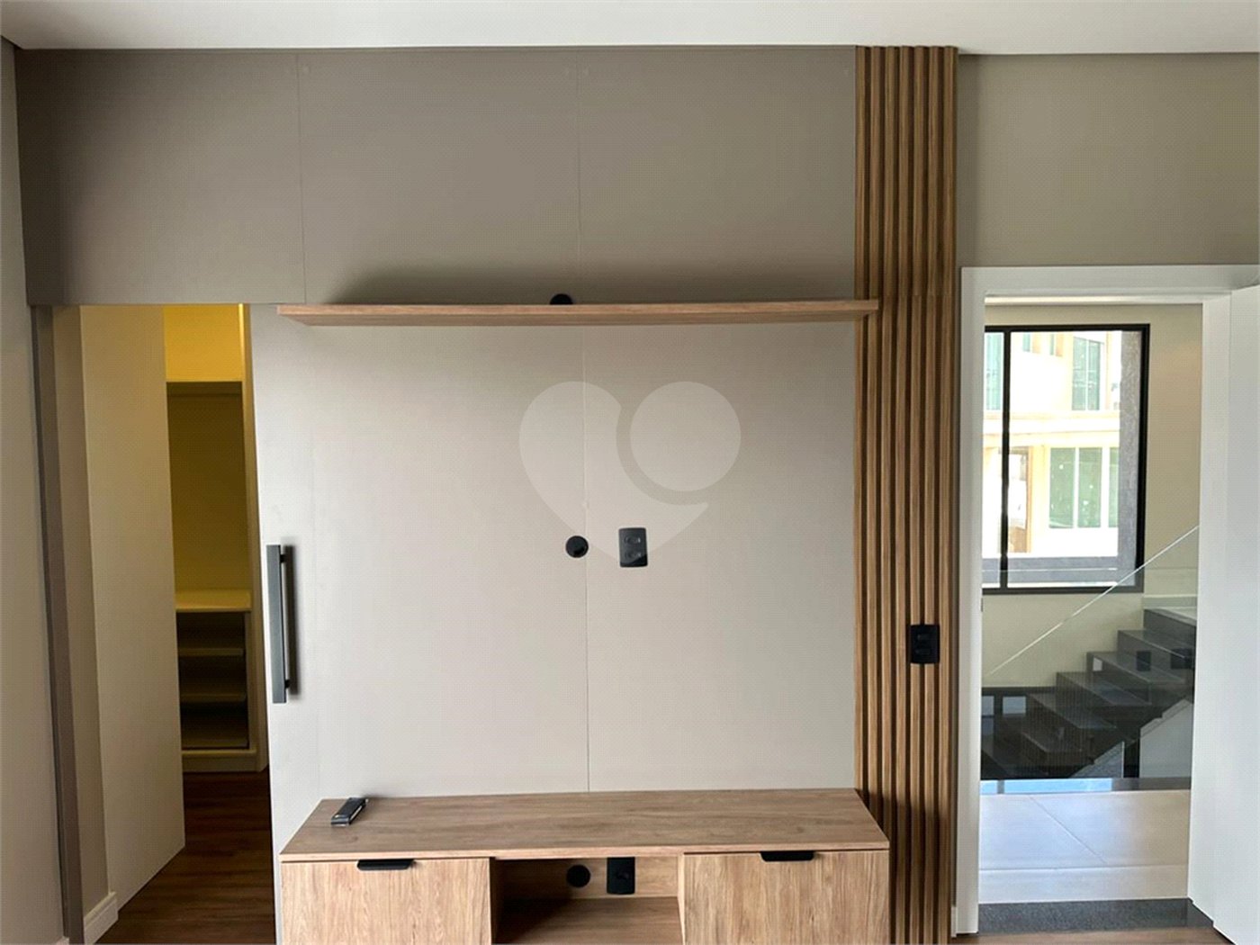 Casa à venda com 4 suítes no condomínio Mont Blanc, Sorocaba - SP