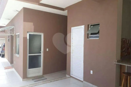 Casa à venda com 5 suítes em Jardim Regina, Indaiatuba, SP