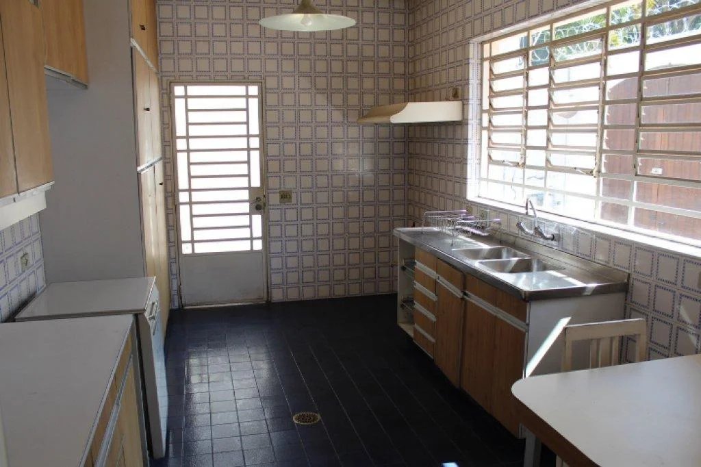Casa Térrea à venda ou para alugar com 6 suítes em Vila Tramontano, São Paulo, SP