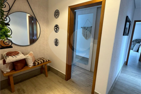 Casa à venda com 4 suítes no condomínio Itaporã, Atibaia - SP