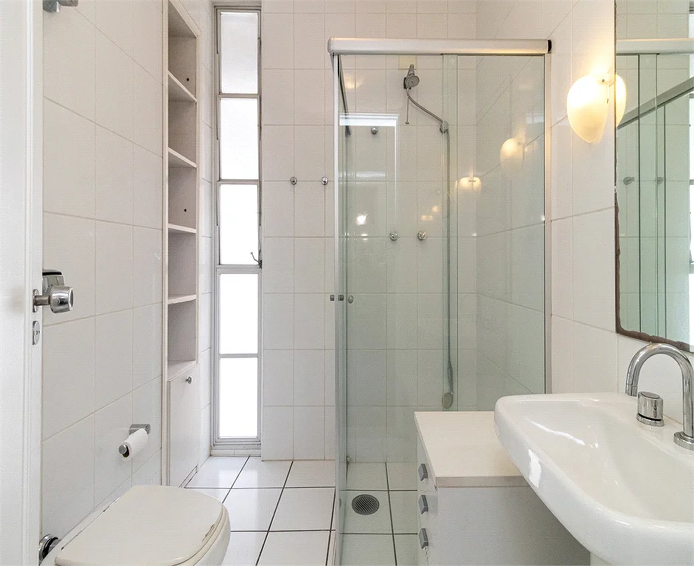 Casa à venda com 3 quartos, sendo 2 suítes,  em Alto de Pinheiros, São Paulo, SP