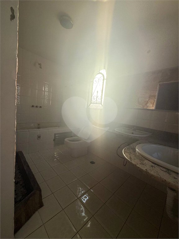 Sobrado à venda com 3 quartos, sendo 1 suíte,  em Vila Santo Antônio, São Paulo, SP