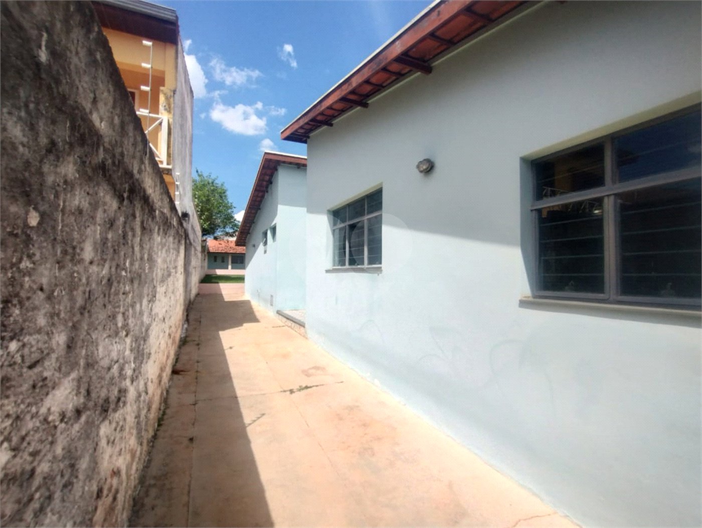 Casa à venda com 5 quartos, sendo 1 suíte, em Parque da Lagoa, Itapetininga, SP