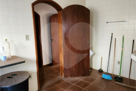 Casa à venda com 4 suítes em Vila Harmonia, Araraquara, SP
