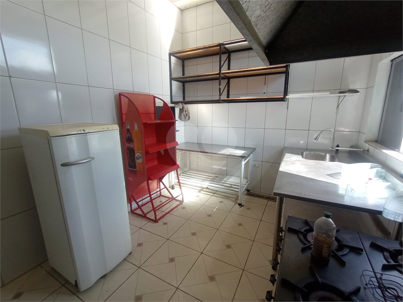 Salão Comercial para alugar em Vila Nastri, Itapetininga, SP