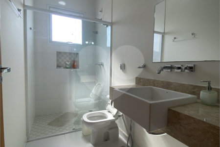 Casa à venda com 3 suítes no condomínio Palmeiras Imperiais, Salto - SP