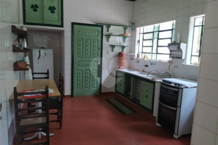 Chácara à venda com 5 quartos, sendo 1 suíte, no Centro (mailasqui), São Roque, SP
