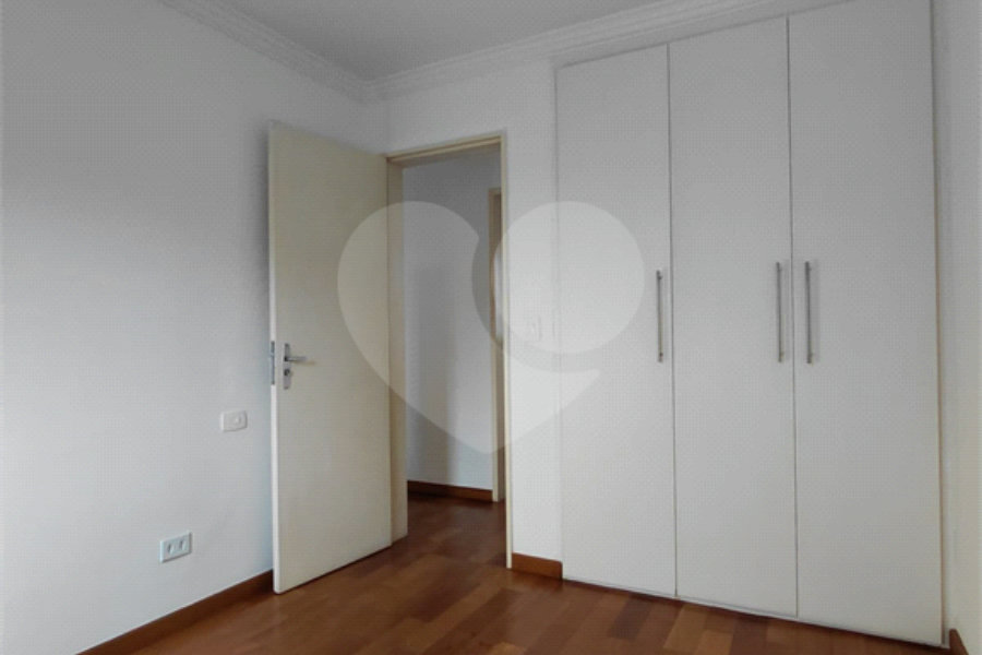 Apartamento à venda com 2 quartos em Vila Guarani, São Paulo, SP