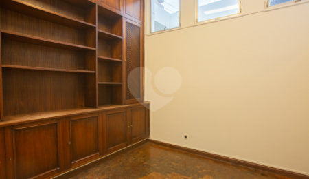 Casa à venda ou para alugar com 3 quartos, sendo 1 suíte,  em Mirandópolis, São Paulo, SP