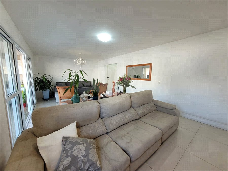 Apartamento para alugar com 4 quartos, sendo 3 suítes, em Lapa, São Paulo, SP