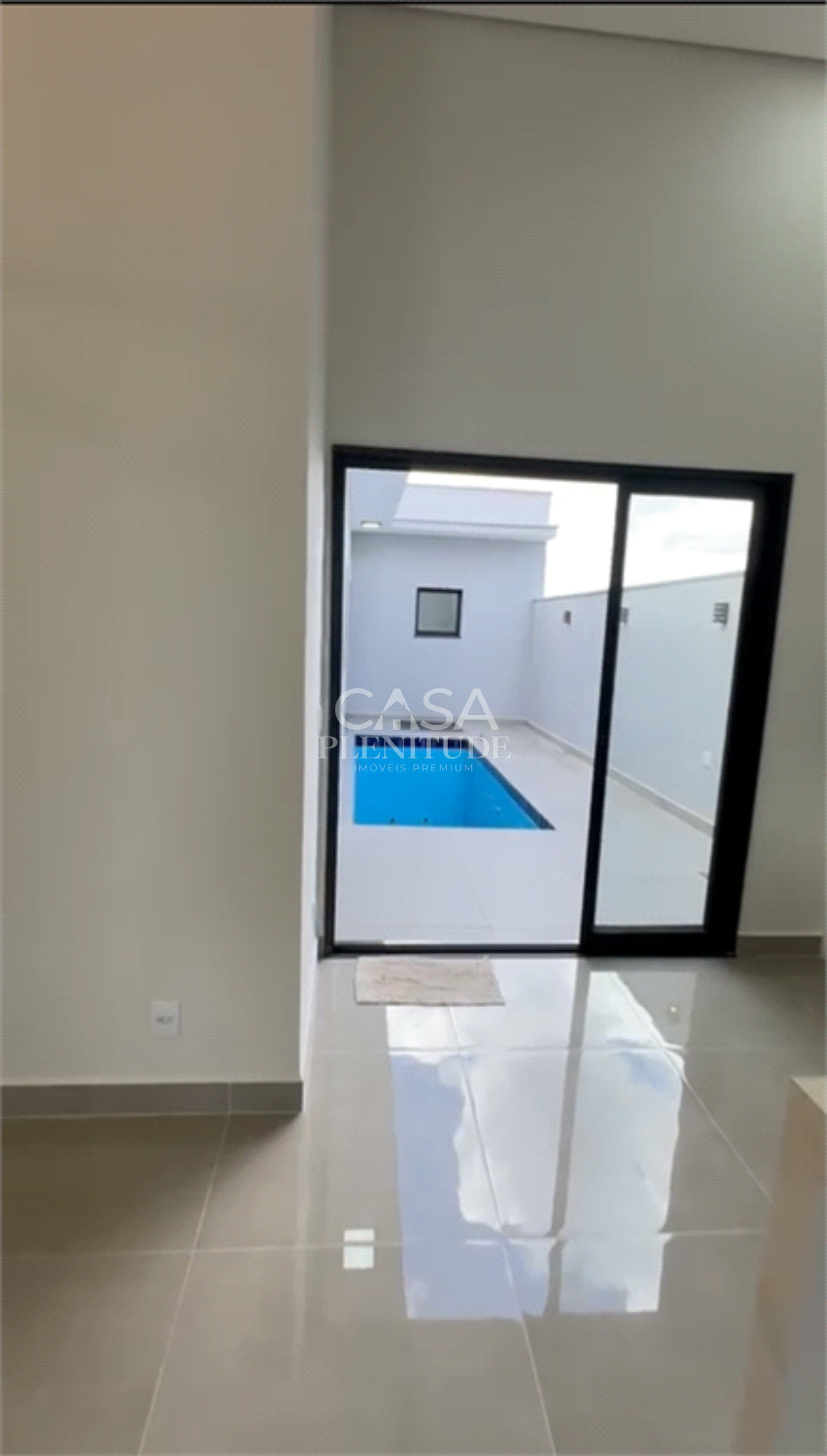 Casa em condomínio à venda com 3 suítes em Wanel Ville, Sorocaba, SP