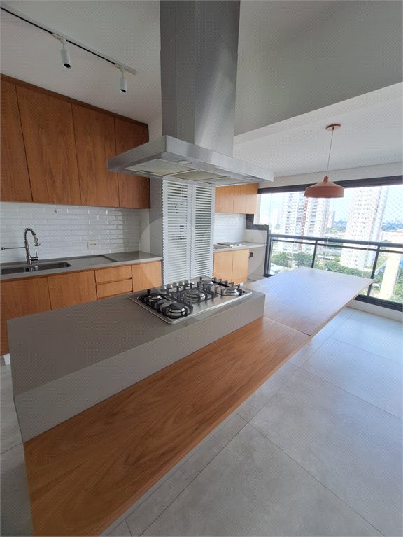 Apartamento à venda com 2 quartos, sendo 1 suíte,  em Vila Leopoldina, São Paulo, SP