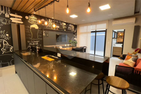 Casa à venda com 3 quartos, sendo 1 suíte, no condomínio Jardim de Monaco, Hortolândia - SP