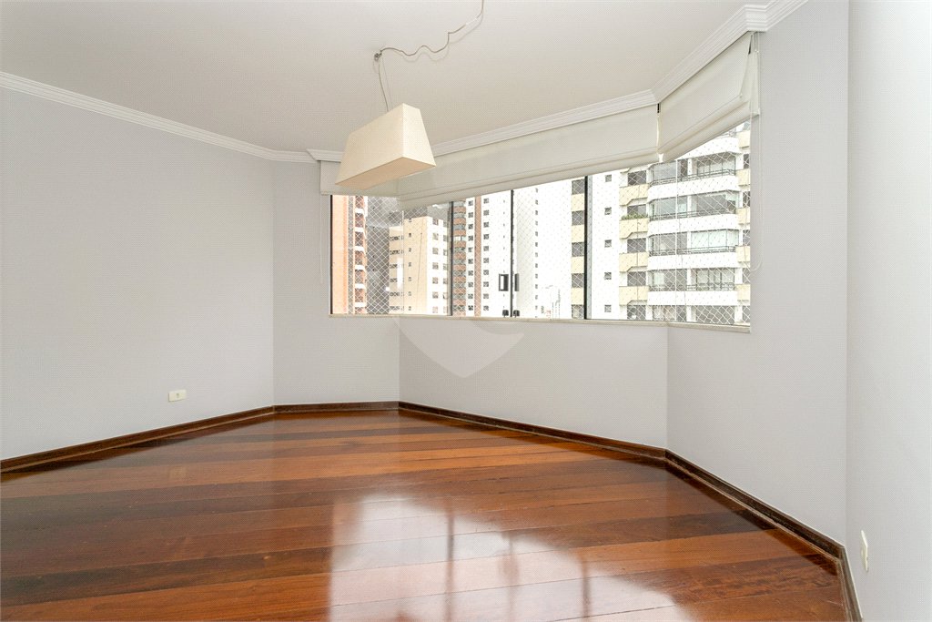 Apartamento à venda com 4 quartos, sendo 3 suítes, em Perdizes, São Paulo, SP