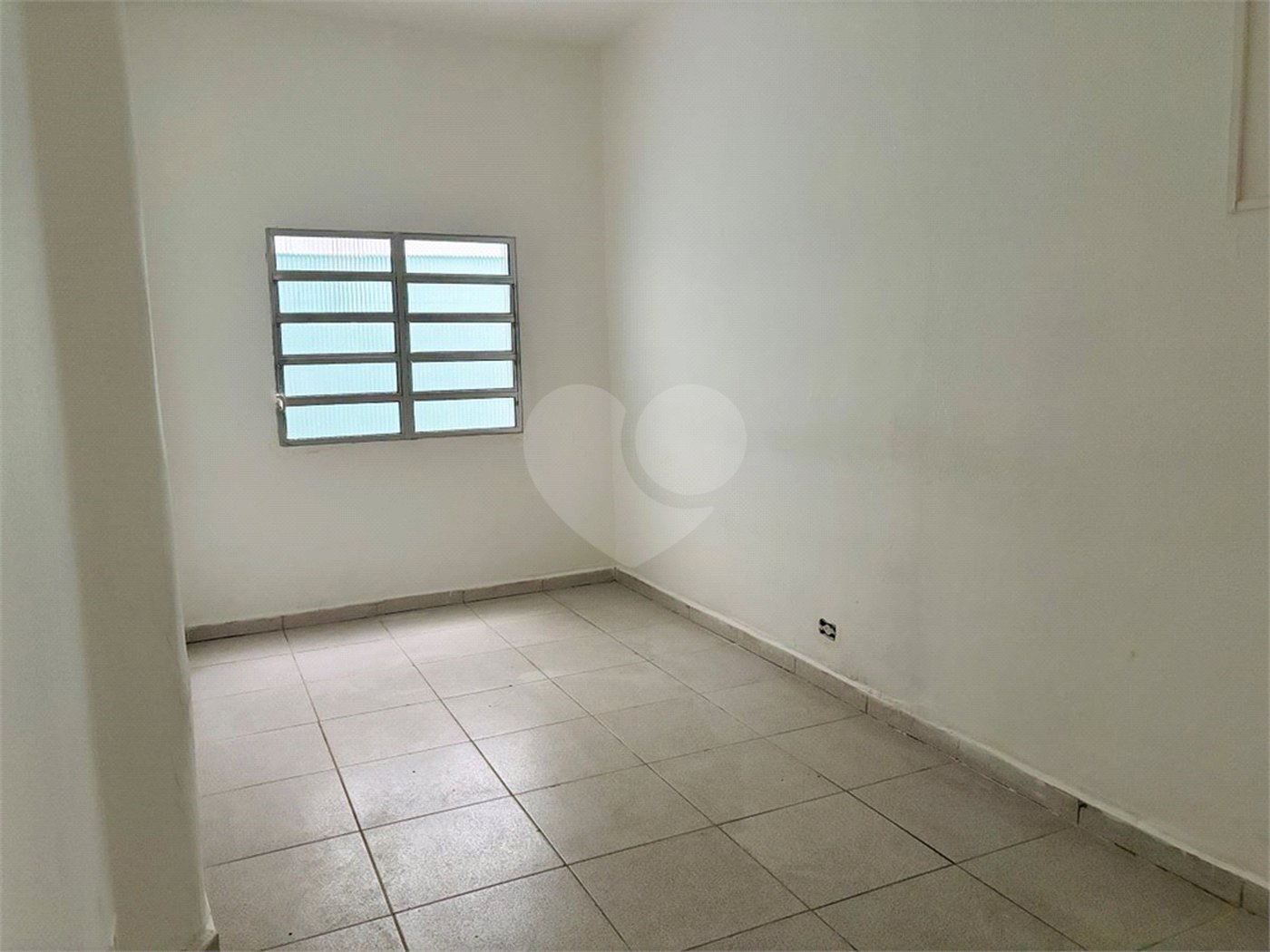 Sobrado à venda com 3 quartos, sendo 1 suíte, em Vila Romana, São Paulo, SP