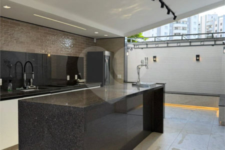 Apartamento à venda com 3 quartos, sendo 1 suíte,  em Vila Regente Feijó, São Paulo, SP