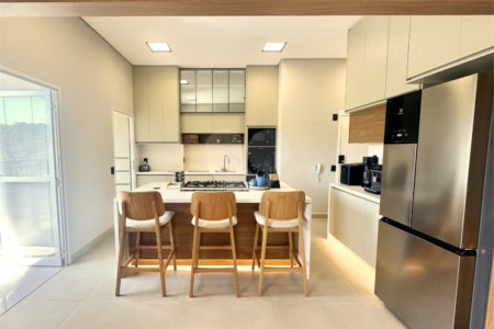 Apartamento à venda com 3 suítes em Santo Amaro, São Paulo, SP