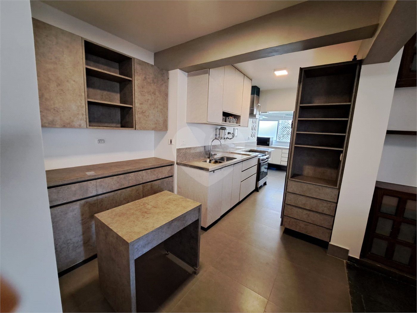 Apartamento à venda com 3 quartos, sendo 1 suíte, em Vila Uberabinha, São Paulo, SP