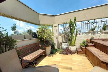 Apartamento à venda ou para alugar com 4 quartos, sendo 1 suíte, em Pinheiros, São Paulo, SP