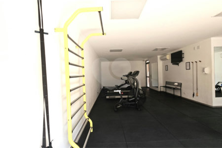 Apartamento para alugar com 3 quartos, sendo 1 suíte, em Alto da Boa Vista, São Paulo, SP