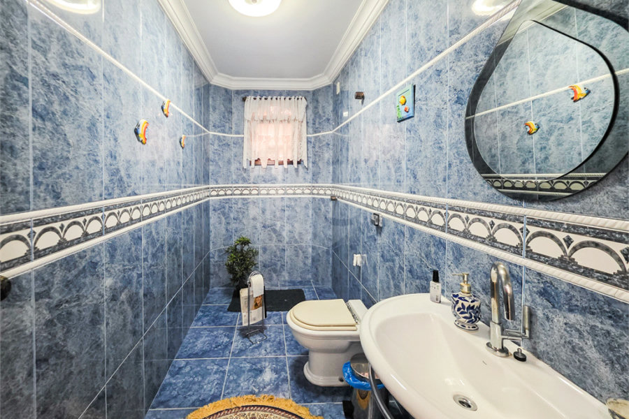 Casa à venda com 4 quartos, sendo 1 suíte, em Sapopemba, São Paulo, SP