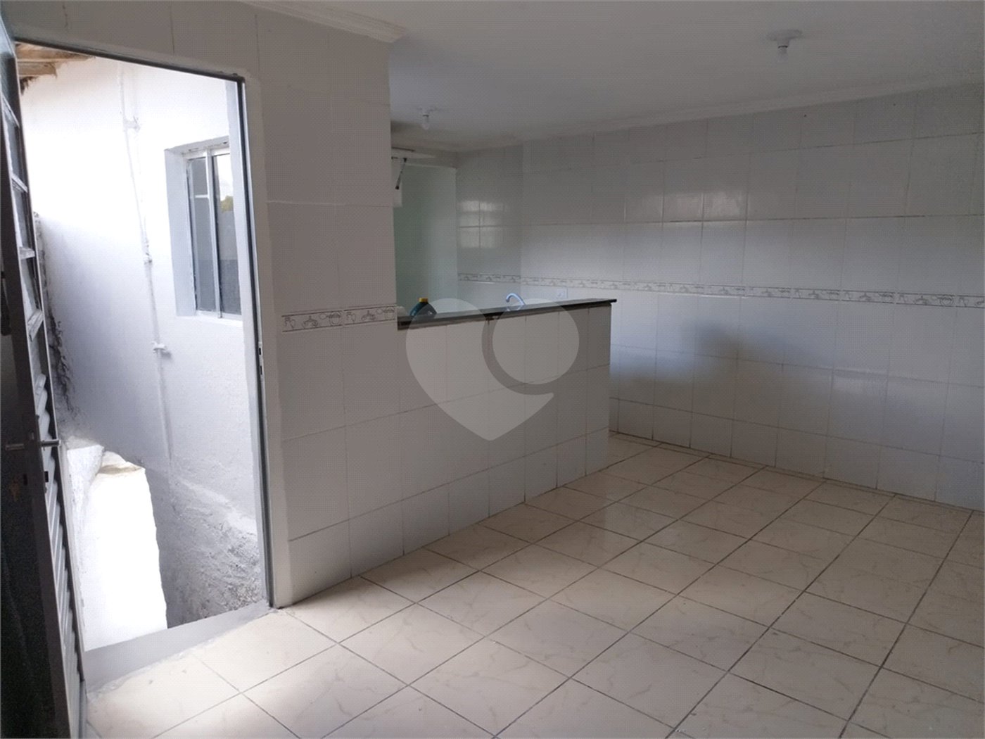 Casa à venda com 2 quartos em Vila Santa Rita, Sorocaba, SP