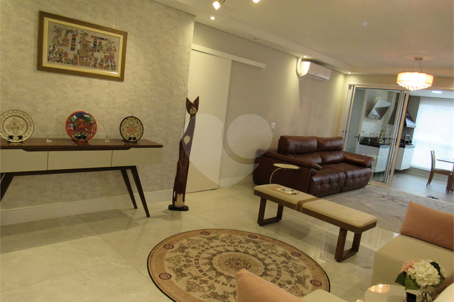 Apartamento à venda com 4 quartos, sendo 3 suítes,  em Tremembé, São Paulo, SP