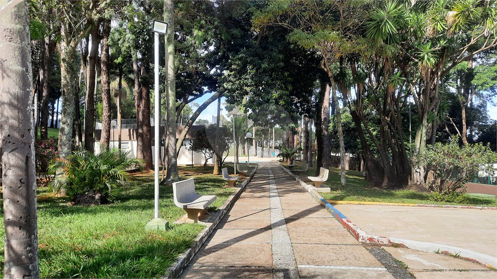 Apartamento à venda com 4 quartos, sendo 3 suítes,  em Interlagos, São Paulo, SP