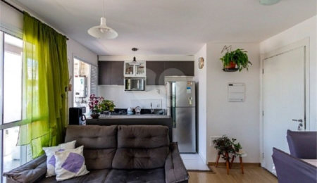 Apartamento à venda com 2 quartos em Parque Industrial Tomas Edson, São Paulo, SP