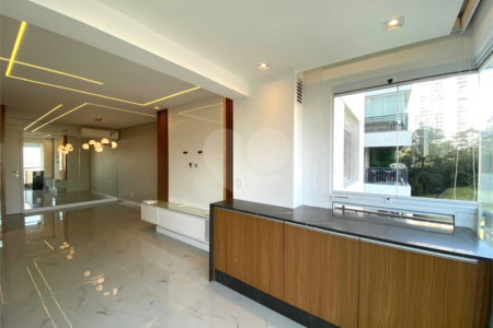 Apartamento à venda com 2 quartos, sendo 1 suíte,  em Jardim Caboré, São Paulo, SP