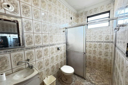 Sobrado à venda com 5 quartos, sendo 2 suítes, em Vila Monte Alegre, Ribeirão Preto, SP