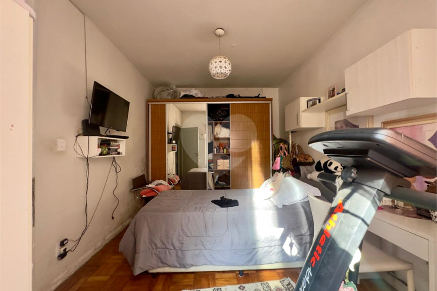 Casa à venda com 3 quartos em Horto, São Paulo, SP
